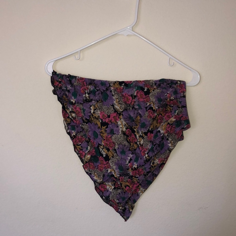 URBAN RENEWAL - FLORAL PRINT RUFFLED SHORTS